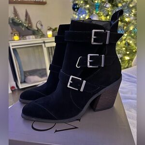 Brand New Crown Vintage Black Cow Suede Boots - Size 7M